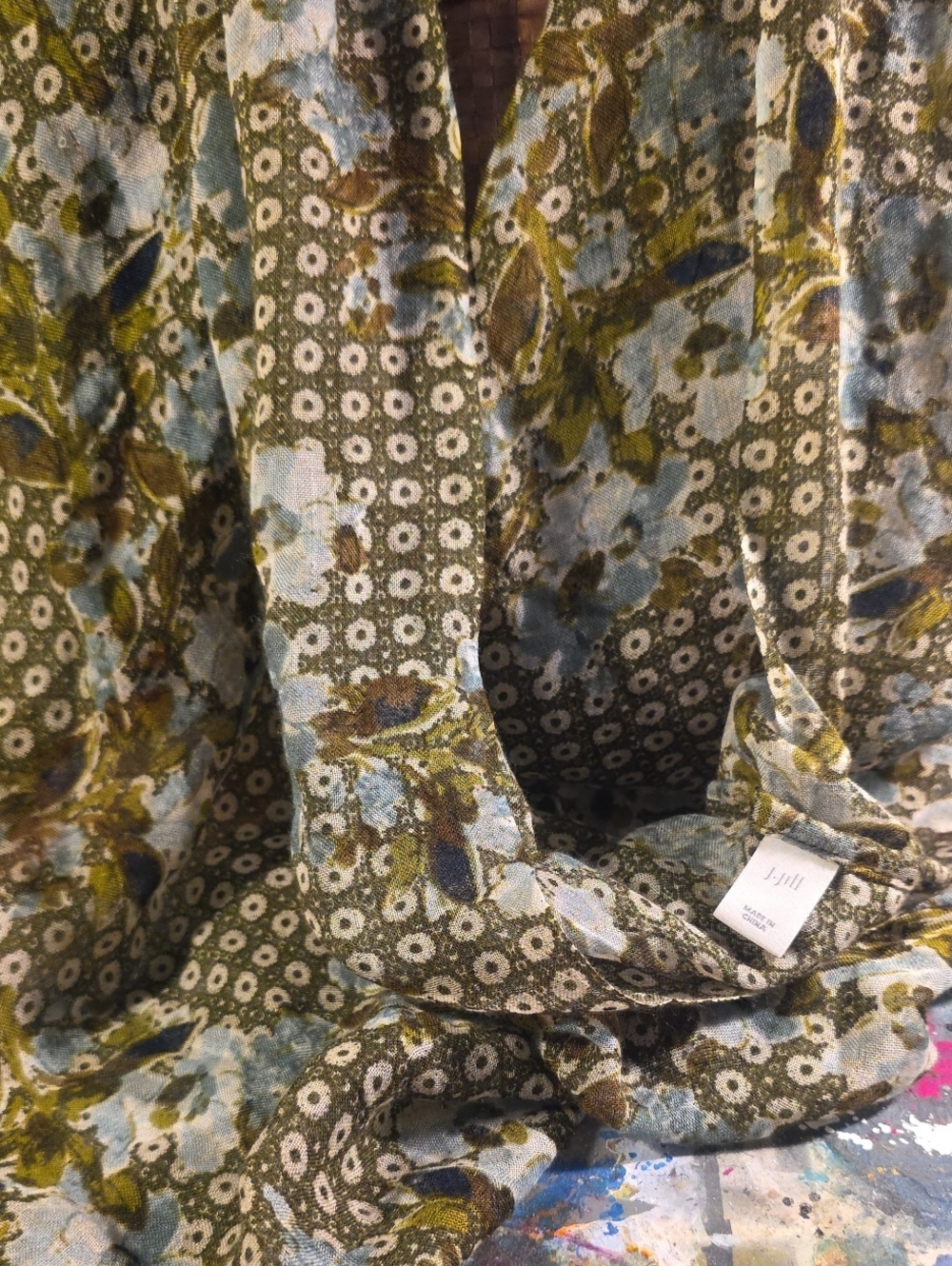 J. Jill Boho Olive Green
& SLightweight Floral Olive & Blue Infinity Scarf